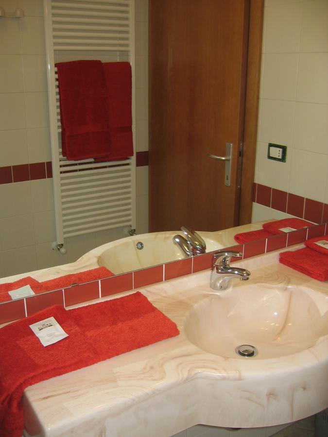 Hotel Victory Taio Экстерьер фото
